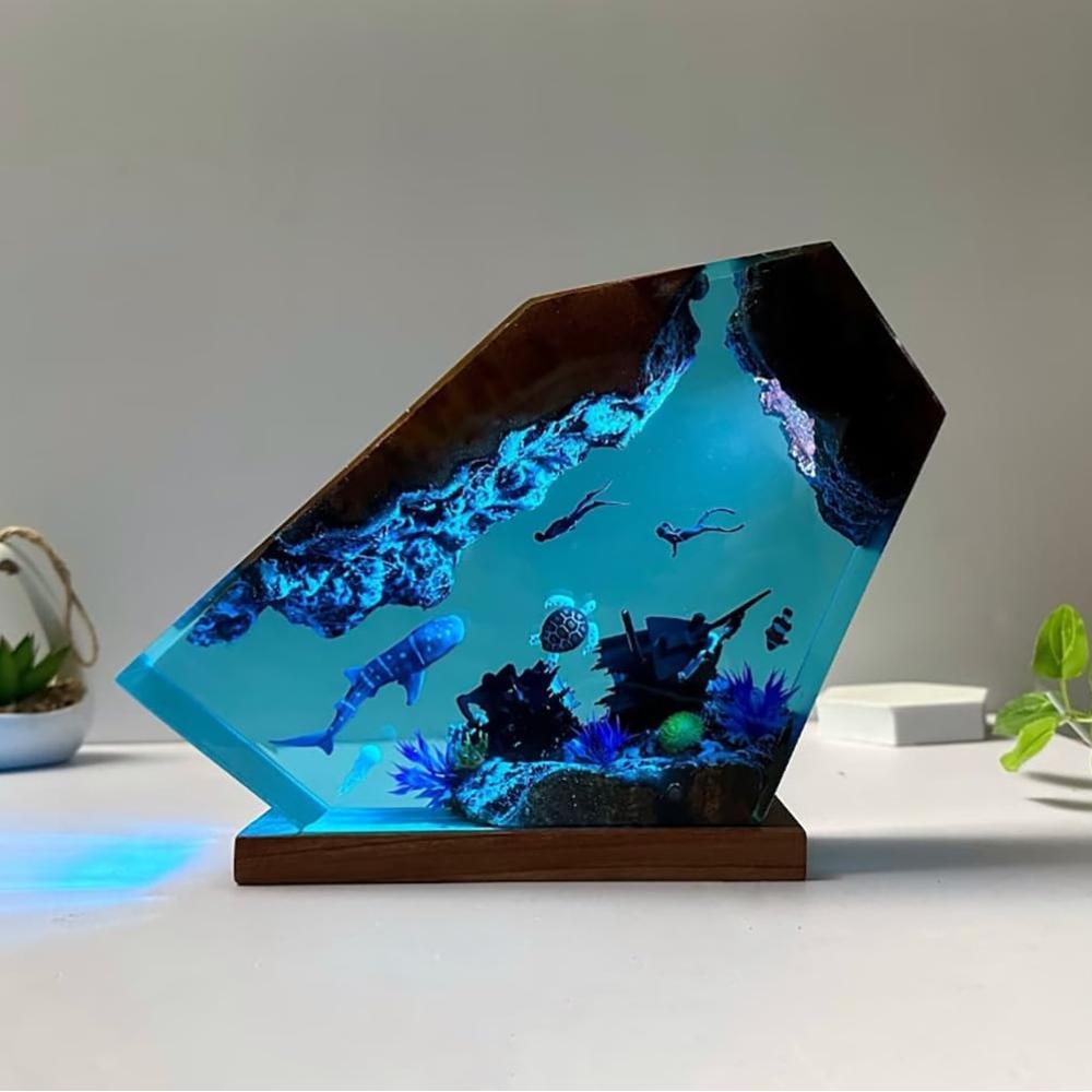 6-Inch Ocean Wood Resin Light - Multifunctional Night Light with Adjustable Glow, USB-Powered with Battery-Free Operation, Realistic Underwater Scene with Fish & Coral Reefs, Durable Plastic Construction for Living Room, Bedroom, Office Decor - Ideal Beds