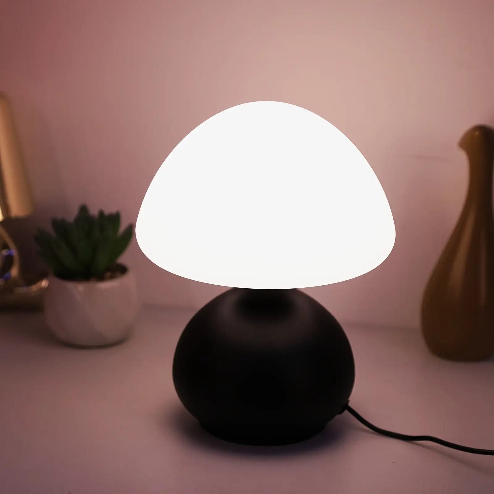 1pc Simple Creative Retro Ball Base Mushroom Table Lamp, USB Plug, Three-Color Switchable Stepless Dimming, Desktop Decorative Light, Night Light, Gift Lamp, Suitable for Bedroom, Study Room, Dormitory, Living Room, Multiple Occasions, Computer Bed Lamp D